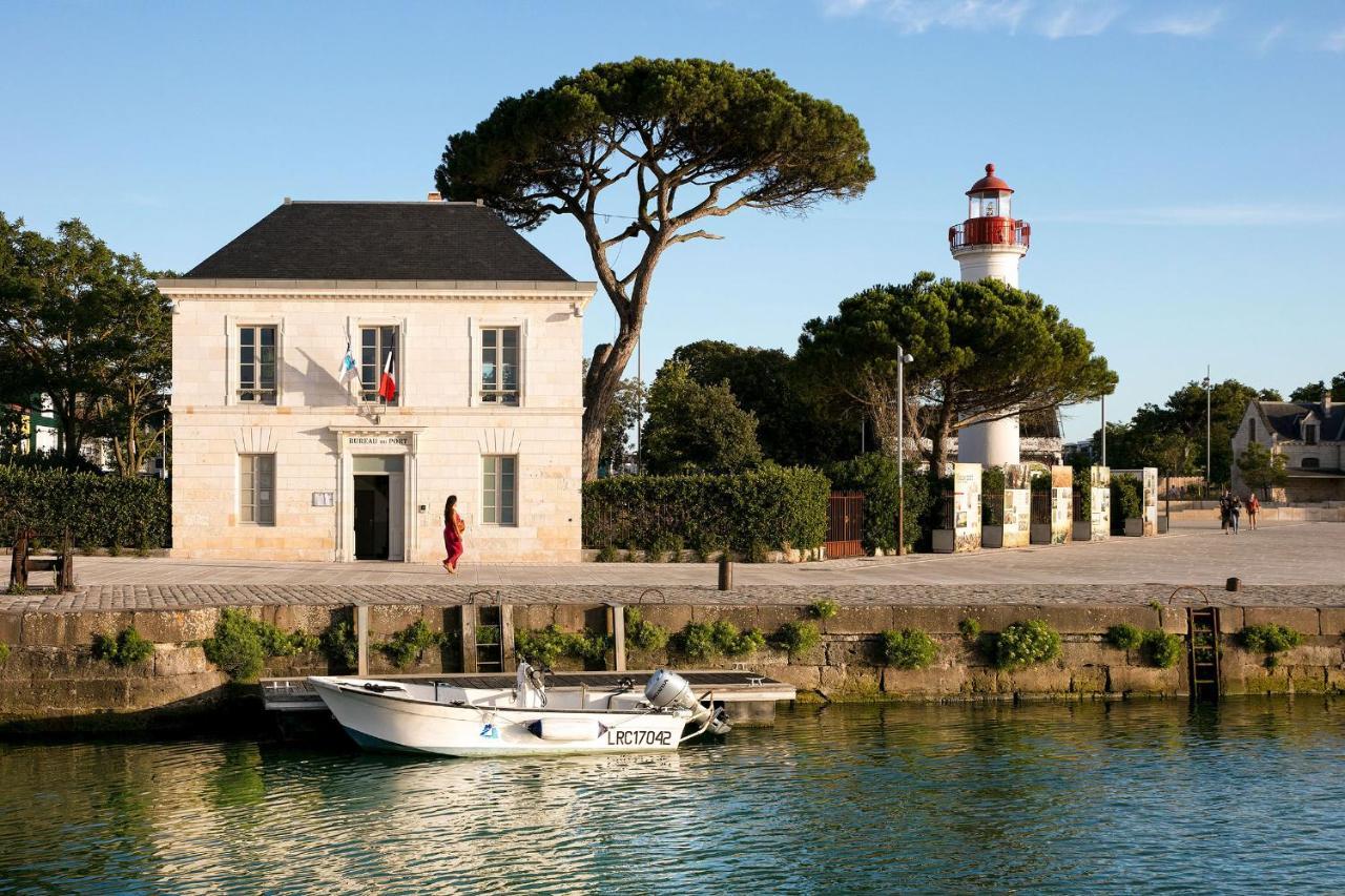 Un Hotel En Ville La Rochelle  Zewnętrze zdjęcie